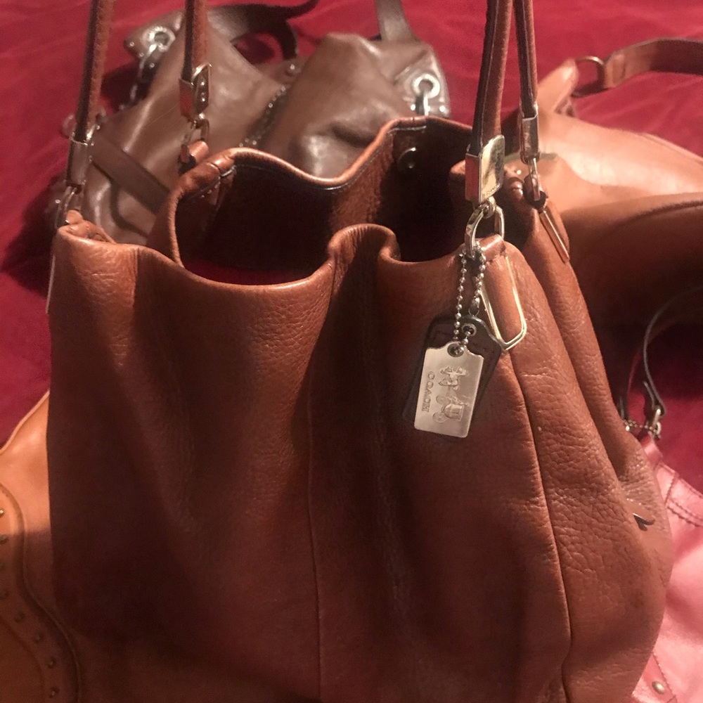 Ladies purses! Coach bag 60.  Michael Kors.. $60